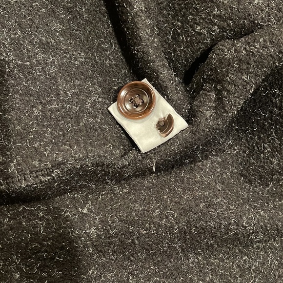 Tommy Bahama Buttoned Down Thick jacket. Mint Condition - Picture 4 of 10